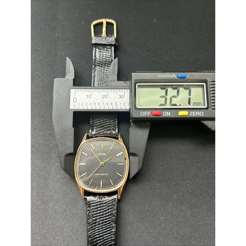 Vintage Acqua By Timex Wind Watch